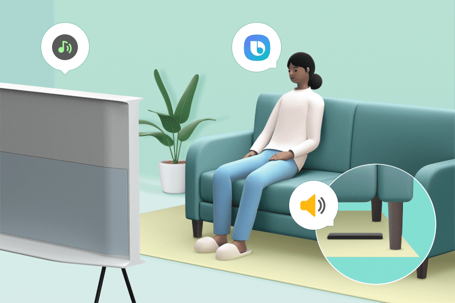 Une femme assise sur le canapé trouve son téléphone sous celui-ci en utilisant Bixby via le téléviseur.